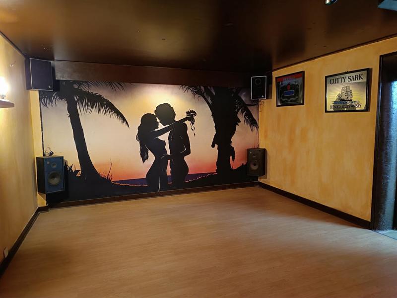 Maison - 283 m² - 13 pièces