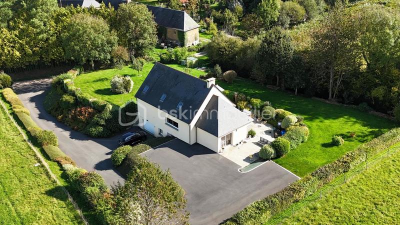 Maison - 176 m² - 5 pièces