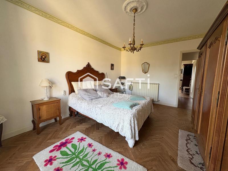 Maison - 165 m² - 6 pièces