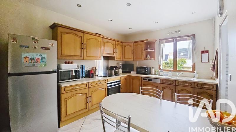 Maison - 135 m² - 6 pièces