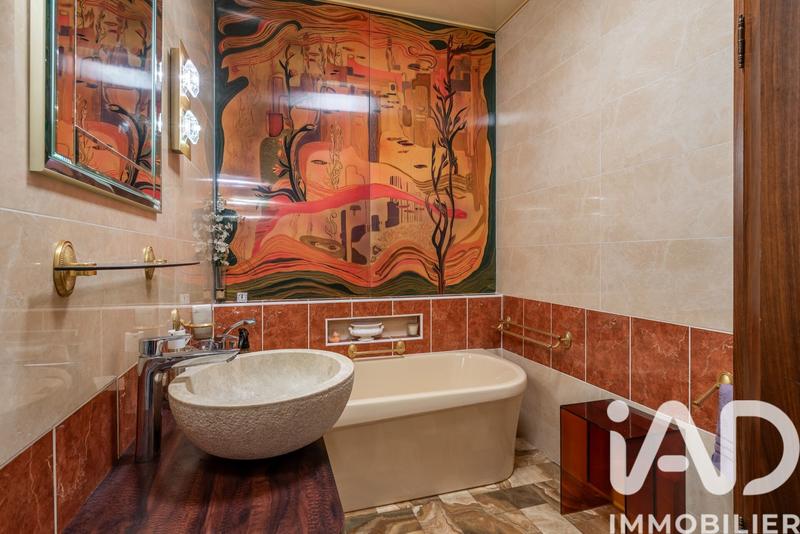 Appartement - 129 m² - 3 pièces