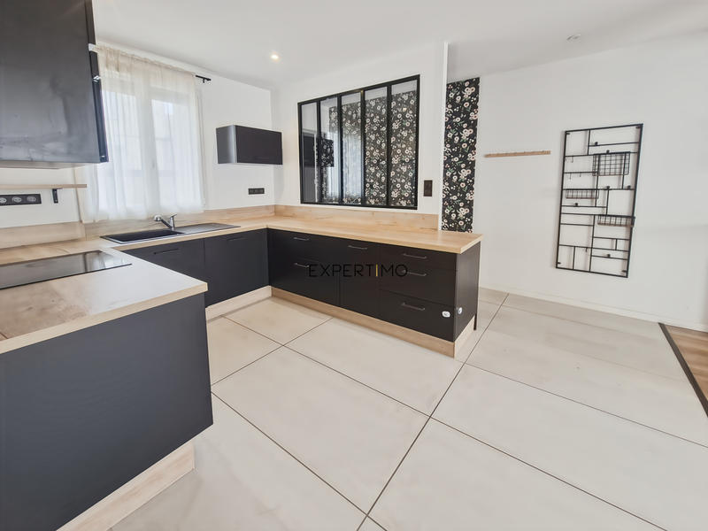 Maison - 100 m² - 4 pièces