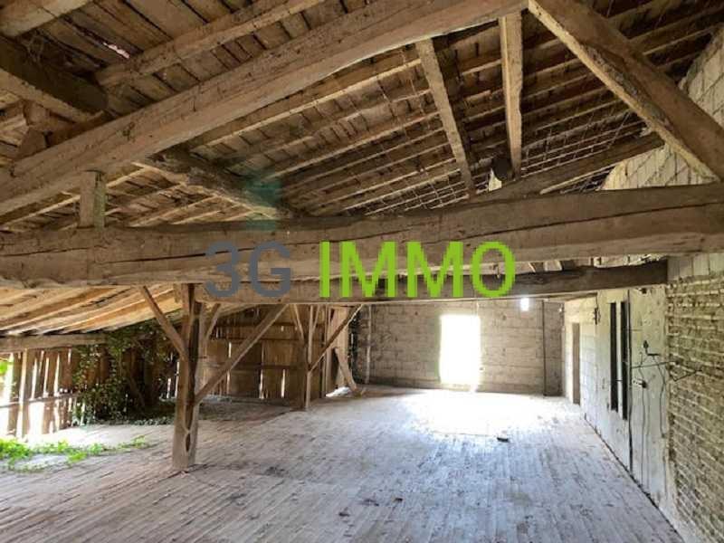 Maison - 500 m² - 12 pièces