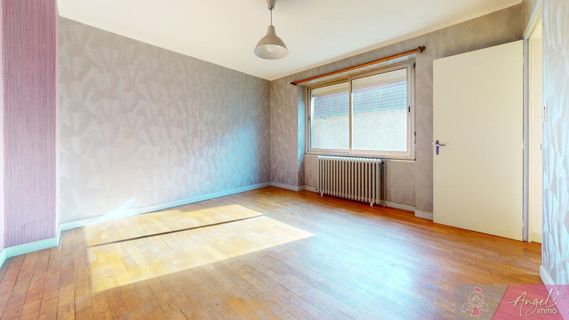 Maison de village - 110 m² - 5 pièces