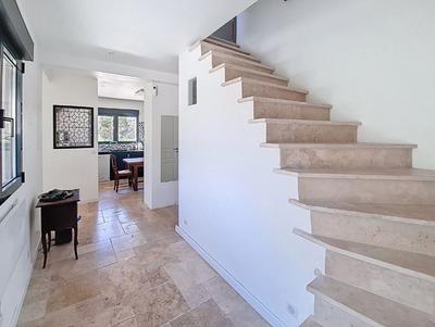 Maison contemporaine - 141 m² - 5 pièces