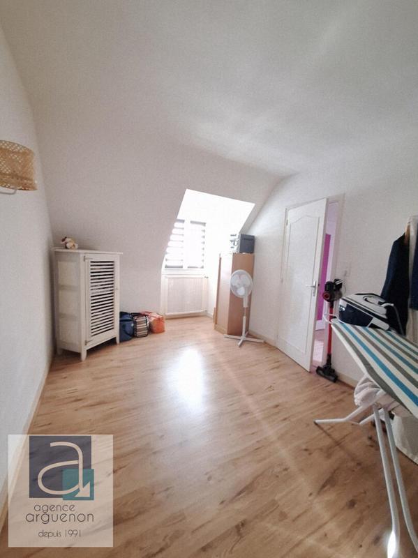 Maison - 102 m² - 6 pièces