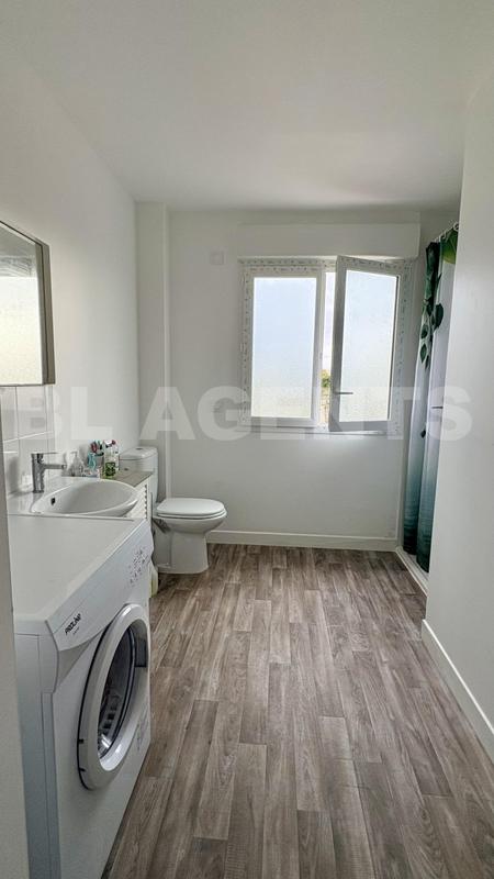 Maison traditionnelle - 88 m² - 5 pièces