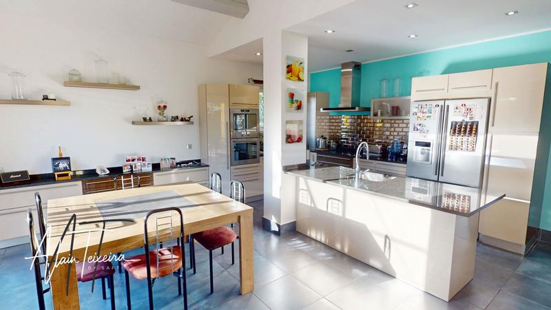 Maison - 124 m² - 6 pièces