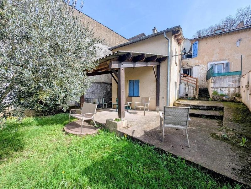 Maison - 102 m² - 5 pièces