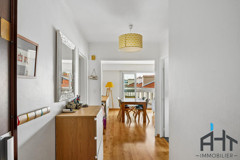 Appartement - 70 m² - 3 pièces