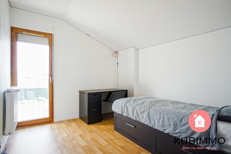 Duplex - 92 m² - 5 pièces