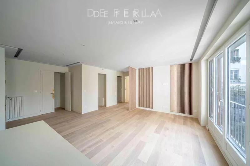 Appartement - 79 m² - 4 pièces