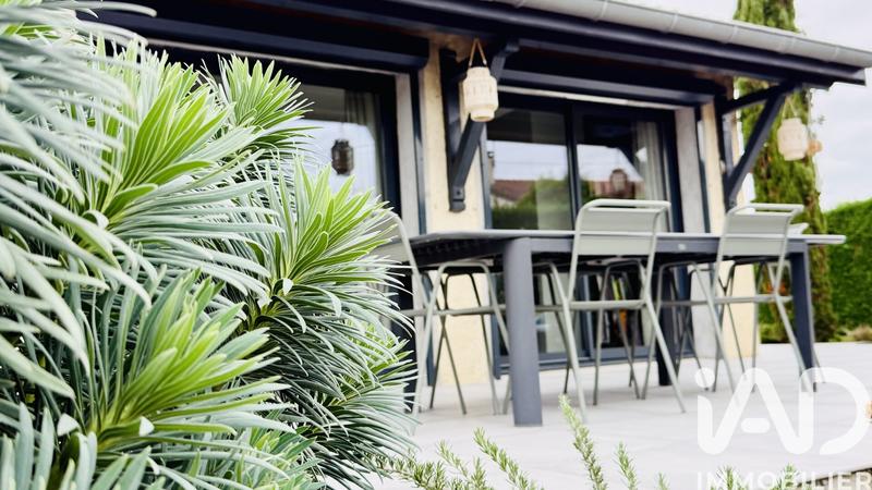 Maison - 135 m² - 6 pièces