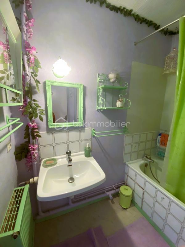 Villa - 99 m² - 5 pièces