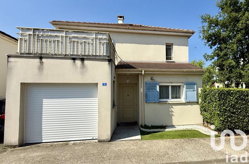 Maison - 86 m² - 4 pièces