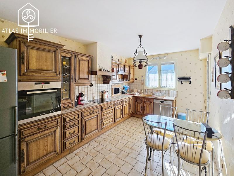 Maison - 130 m² - 6 pièces