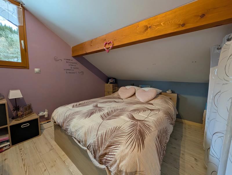 Maison - 93 m² - 4 pièces