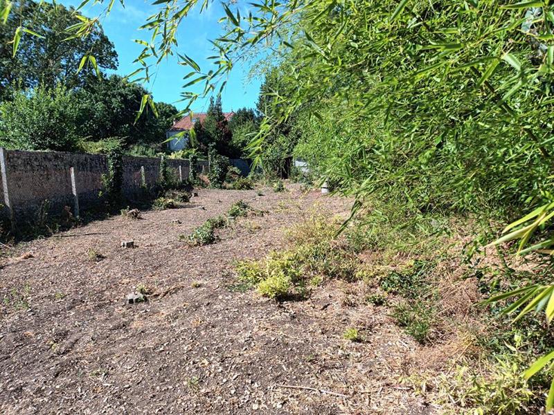 Terrain constructible - 477 m²