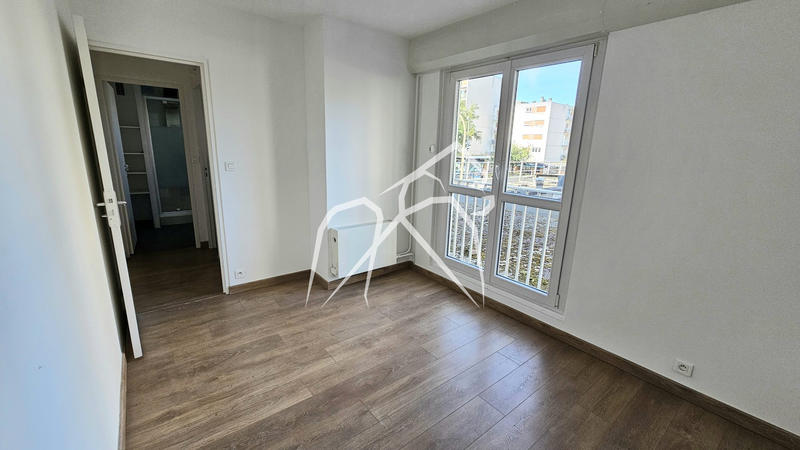 Appartement - 100 m² - 4 pièces
