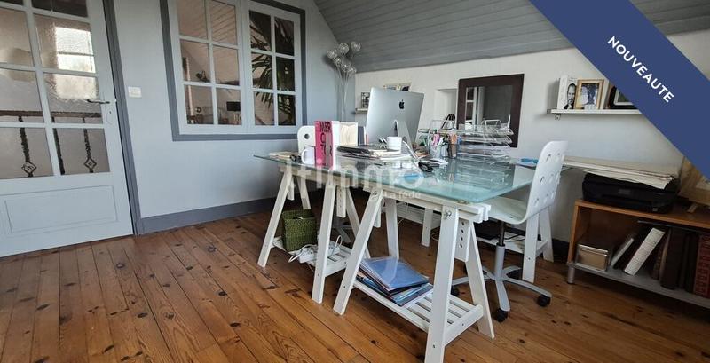 Maison - 226 m² - 8 pièces