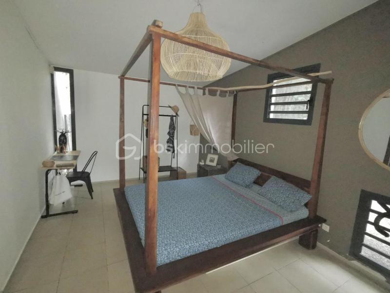 Villa - 143 m² - 5 pièces