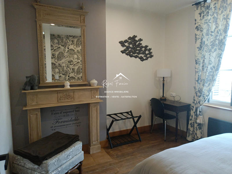 Maison ancienne - 161 m² - 4 pièces