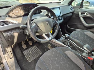 Peugeot 2008 1.2 Style 82ch