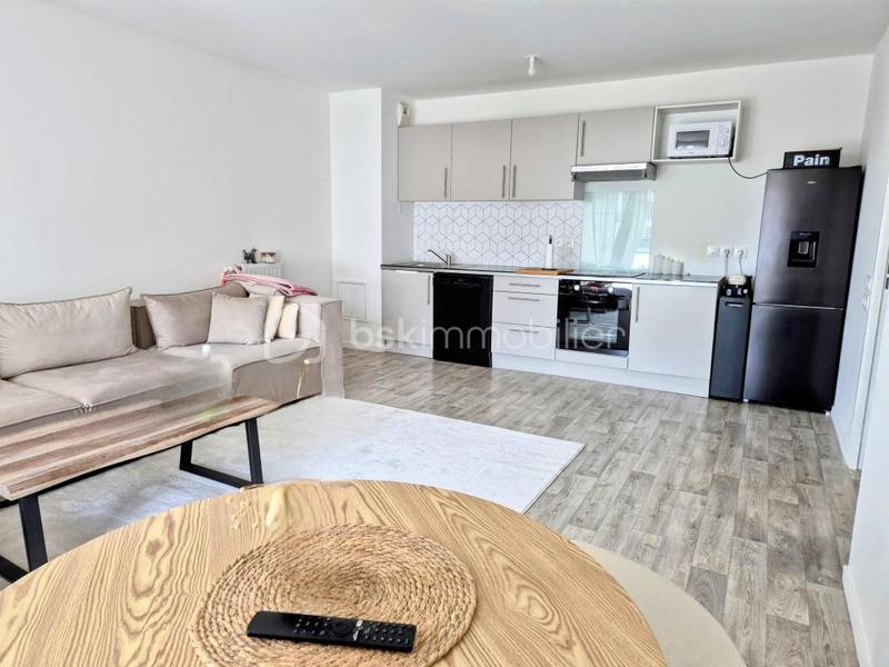 Appartement - 60 m² - 3 pièces