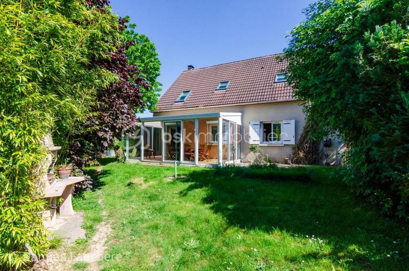 Maison - 148 m² - 7 pièces