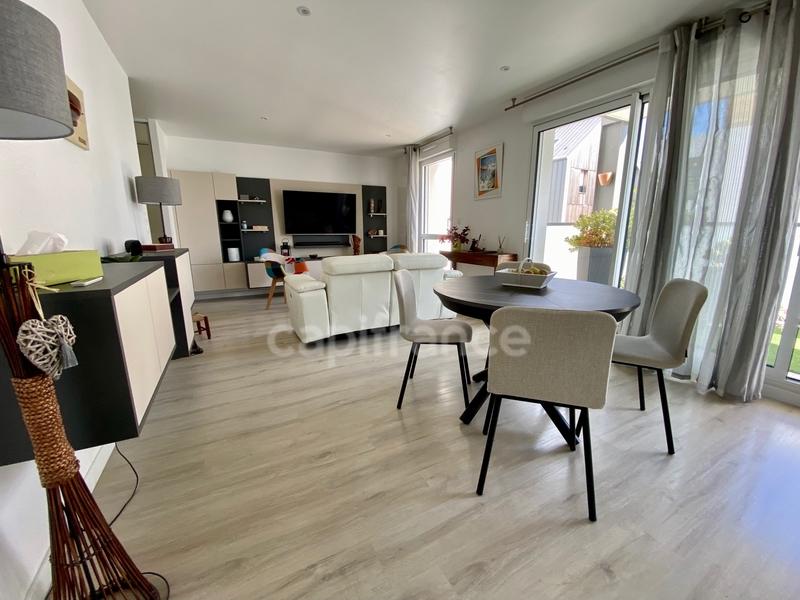 Appartement - 76 m² - 3 pièces