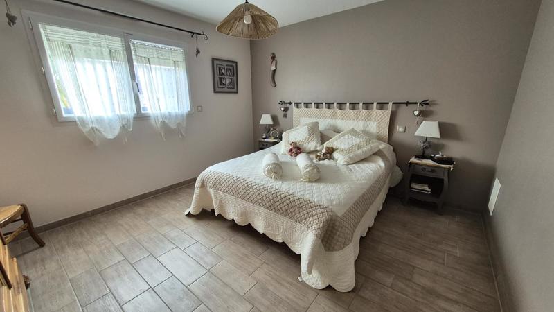 Maison - 227 m² - 6 pièces