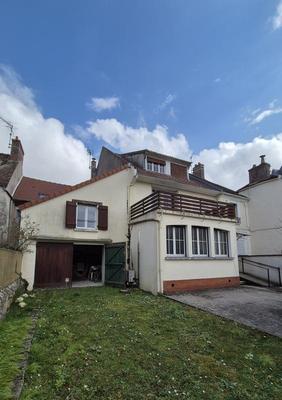 Maison - 150 m² - 6 pièces