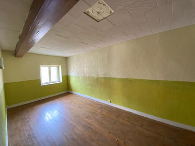 Maison - 152 m² - 7 pièces