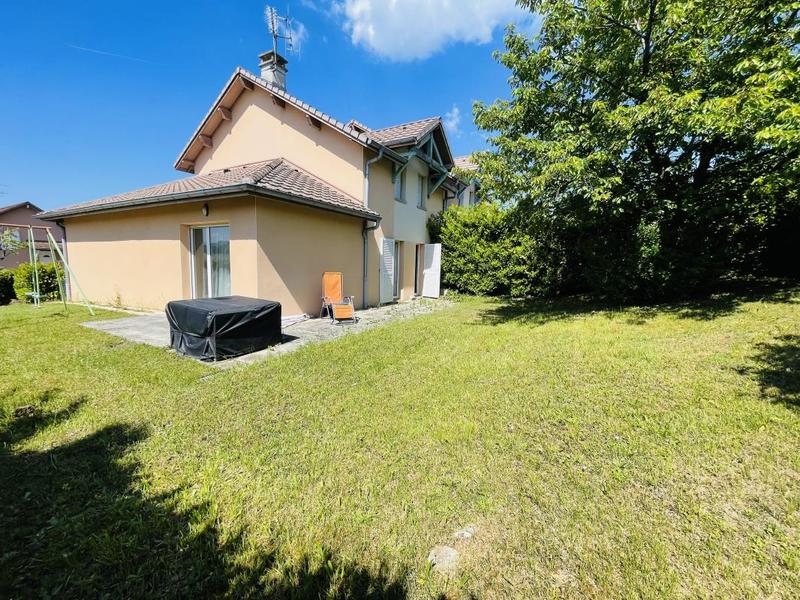 Maison - 97 m² - 5 pièces