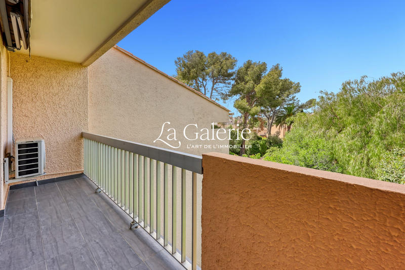 Appartement - 87 m² - 4 pièces