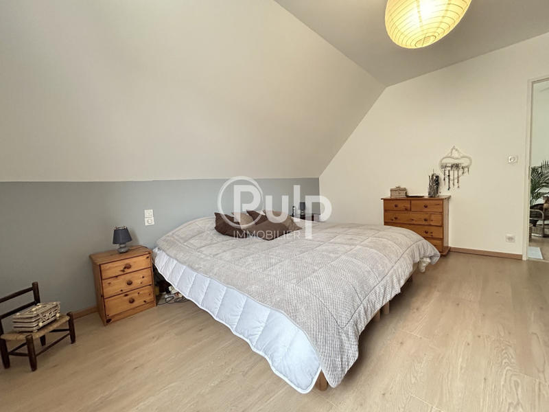 Pavillon - 130 m² - 6 pièces