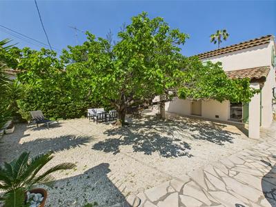 Maison de ville - 100 m² - 4 pièces