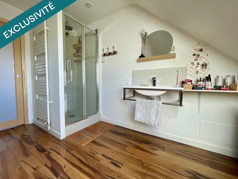 Appartement - 169 m² - 5 pièces