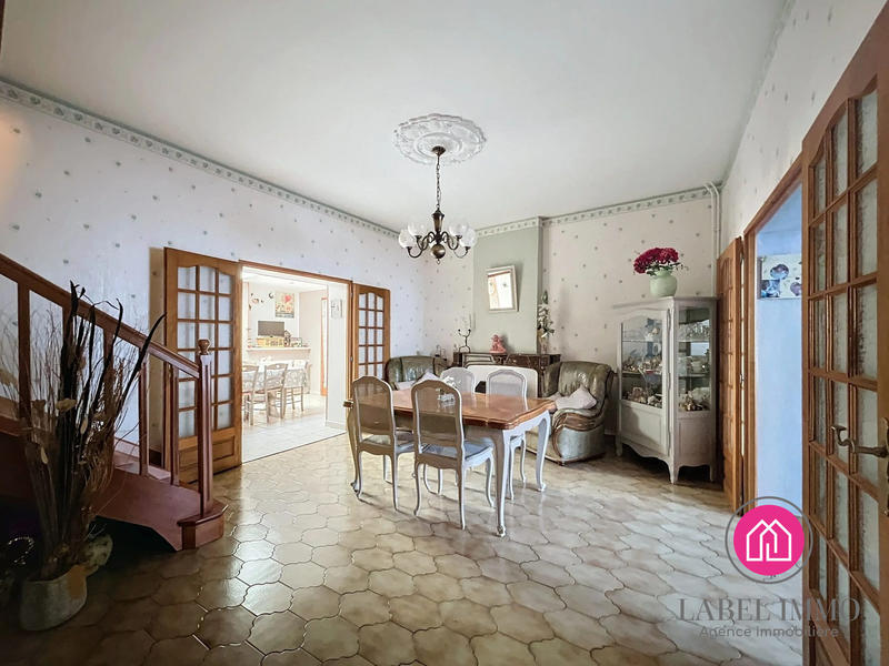 Maison ancienne - 250 m² - 10 pièces