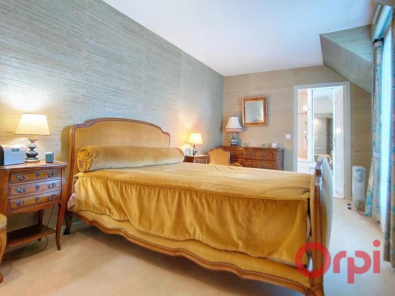 Appartement - 133 m² - 4 pièces