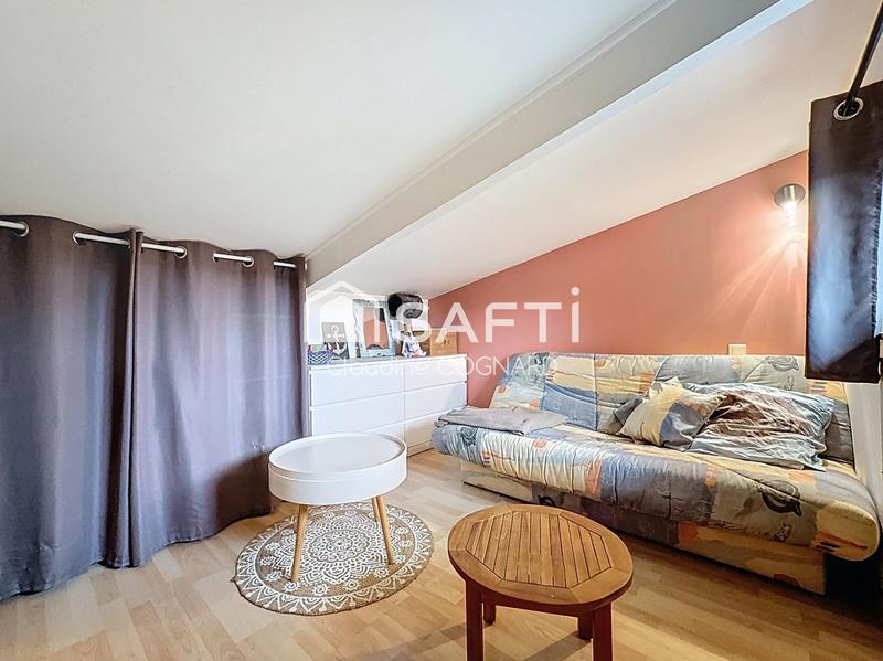 Maison - 80 m² - 4 pièces