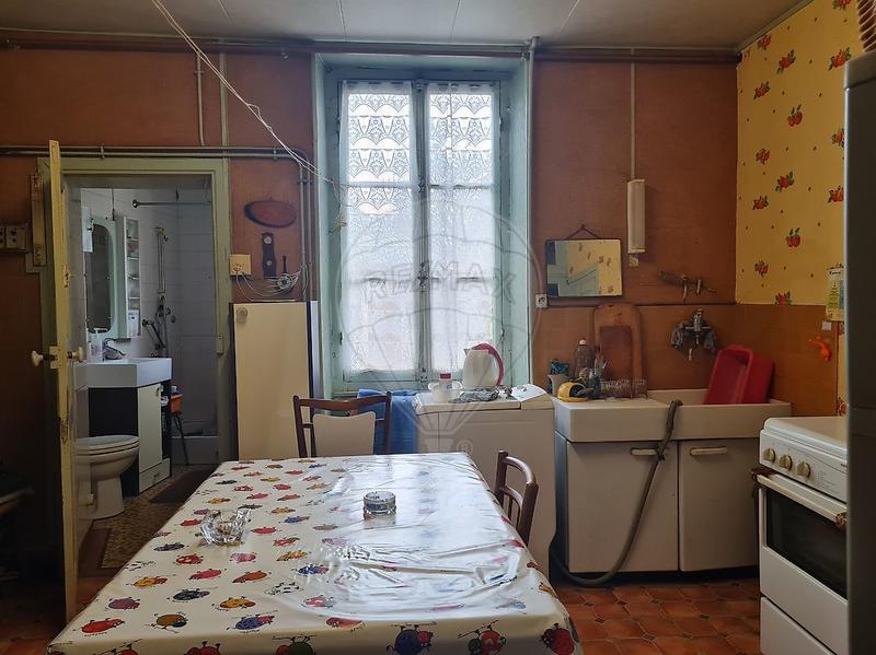 Maison - 80 m² - 4 pièces