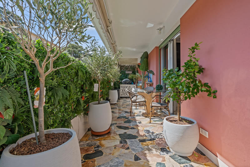 Appartement - 114 m² - 4 pièces