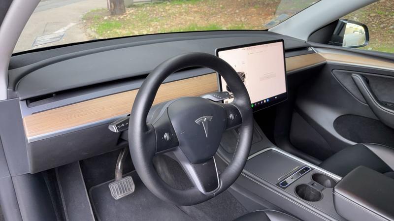 Tesla Model y 275 Rwd Standard - Première main