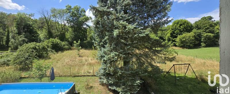 Maison - 202 m² - 9 pièces