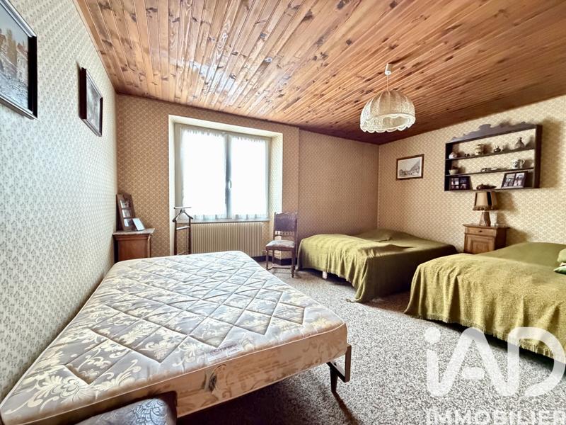 Maison de campagne - 200 m² - 5 pièces