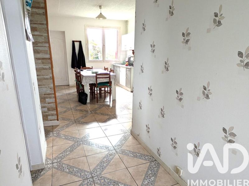Maison - 95 m² - 4 pièces