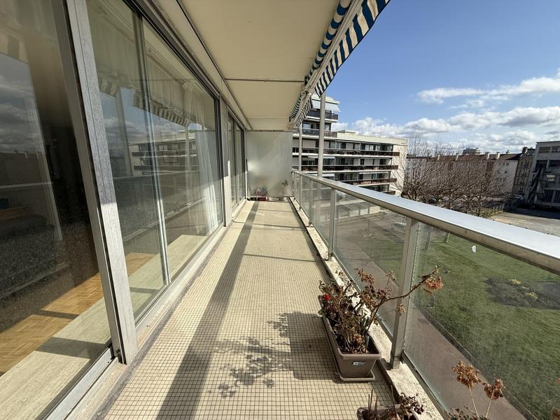 Appartement - 123 m² - 5 pièces