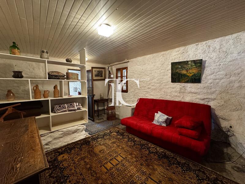 Maison en pierre - 147 m² - 7 pièces