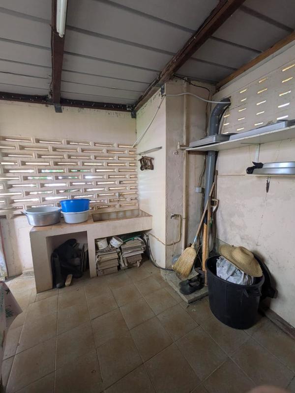 Maison - 200 m² - 6 pièces